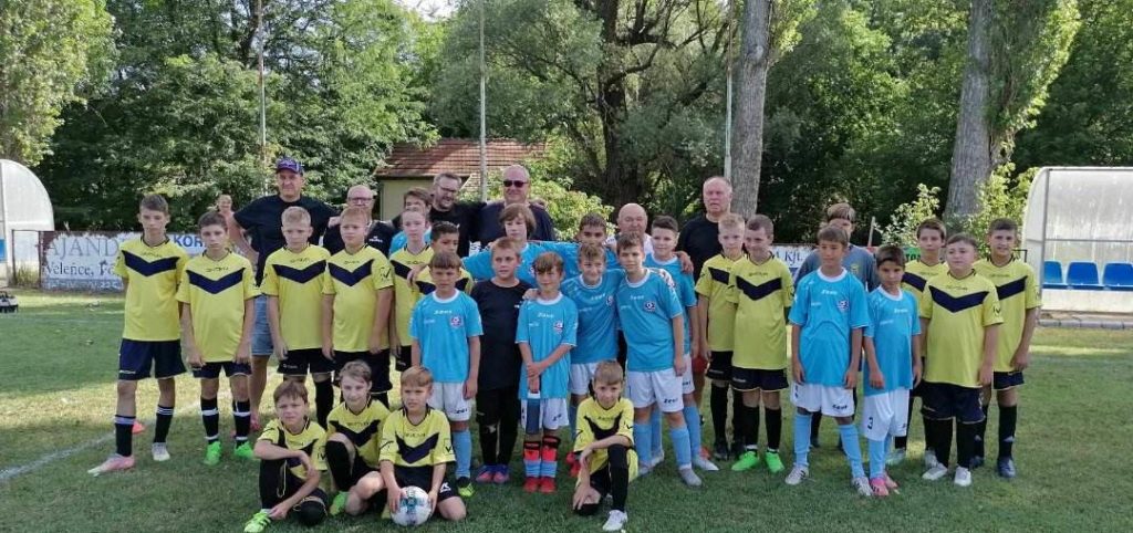 Mužlianske žiacke mužstvo hralo prípravný zápas v maďarskom Pázmánde