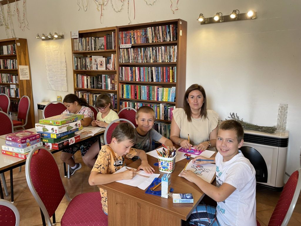 Szünidei gyermekfoglalkozások a Muzslai Községi Könyvtárban