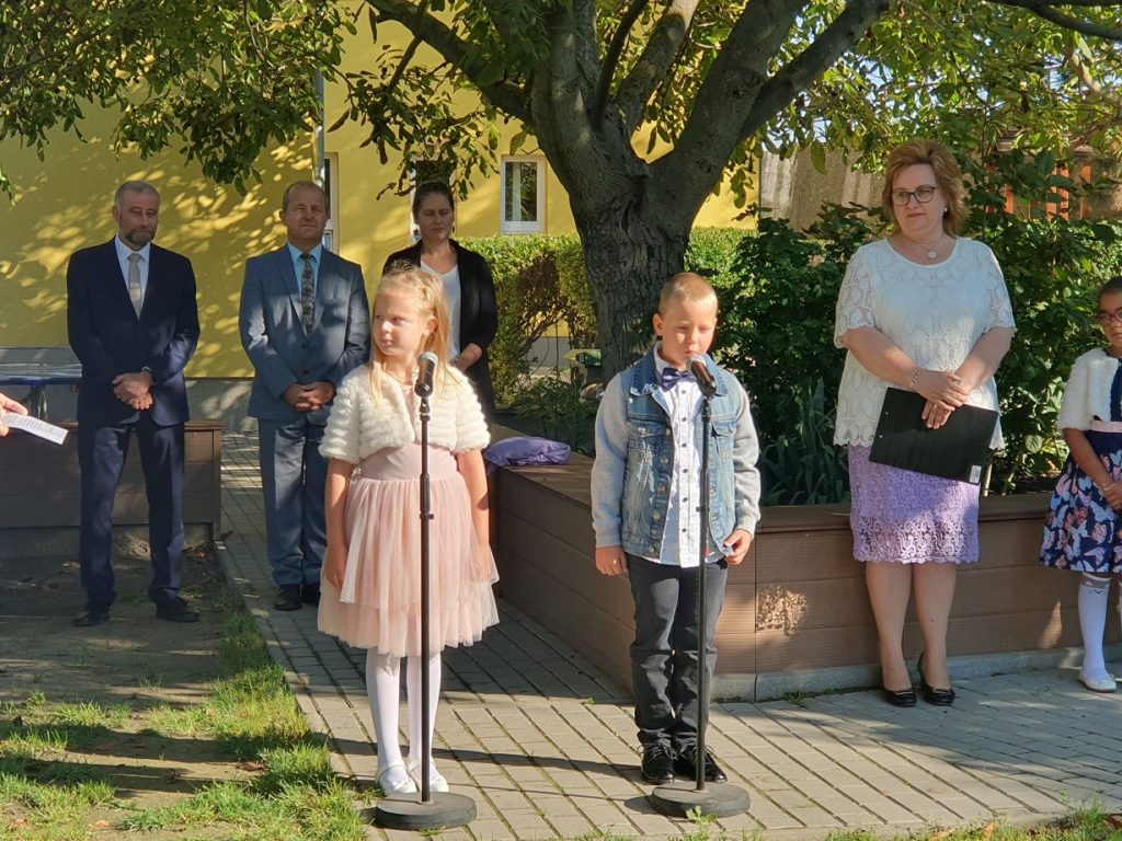 Slávnostné zahájenie školského roka v mužlianskej ZŠ J.Endrődyho