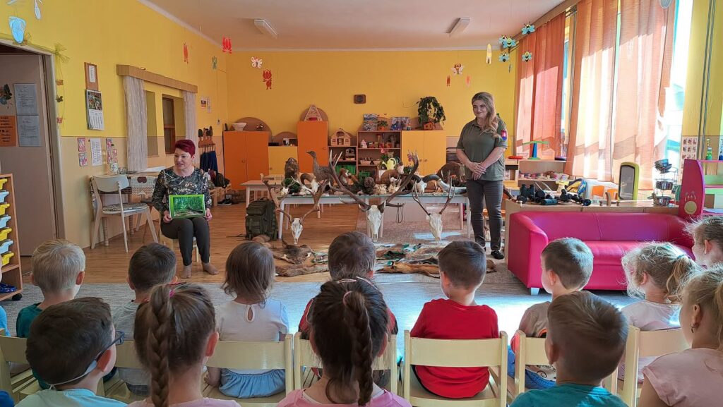 „Mesél az erdő” – vadászati bemutató a muzslai óvodában