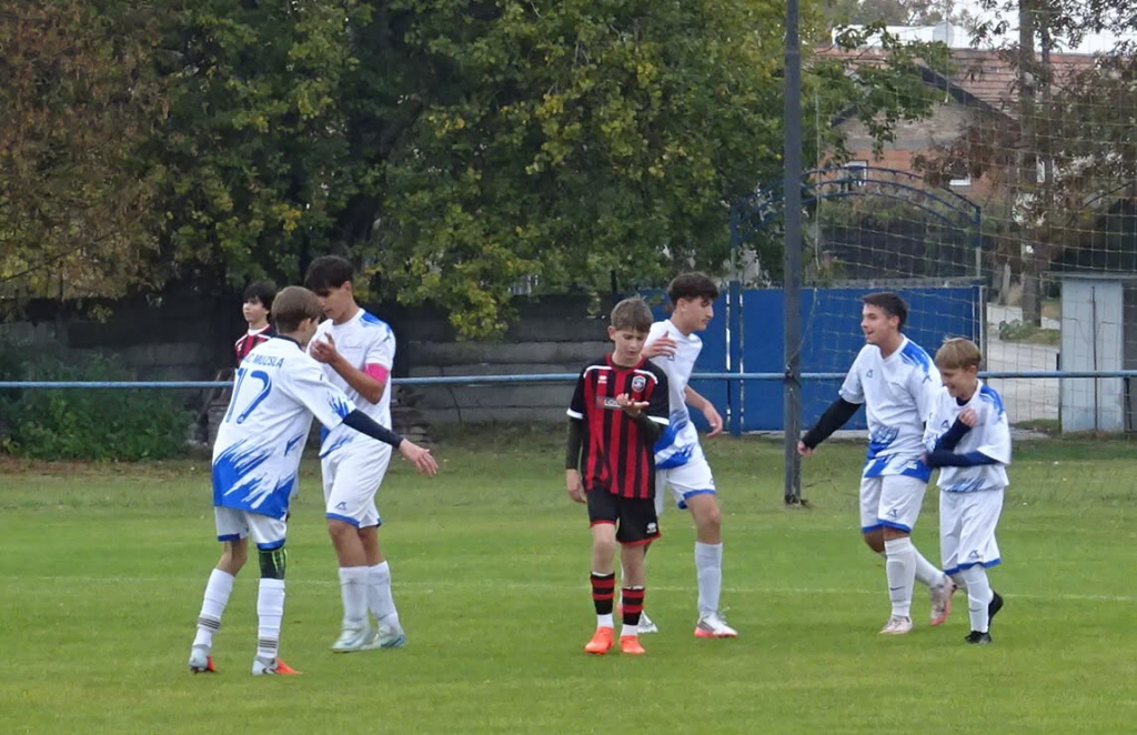 U15-ös diákcsapatok bajnoki mérkőzése: AC Muzsla Besenyő 5:1